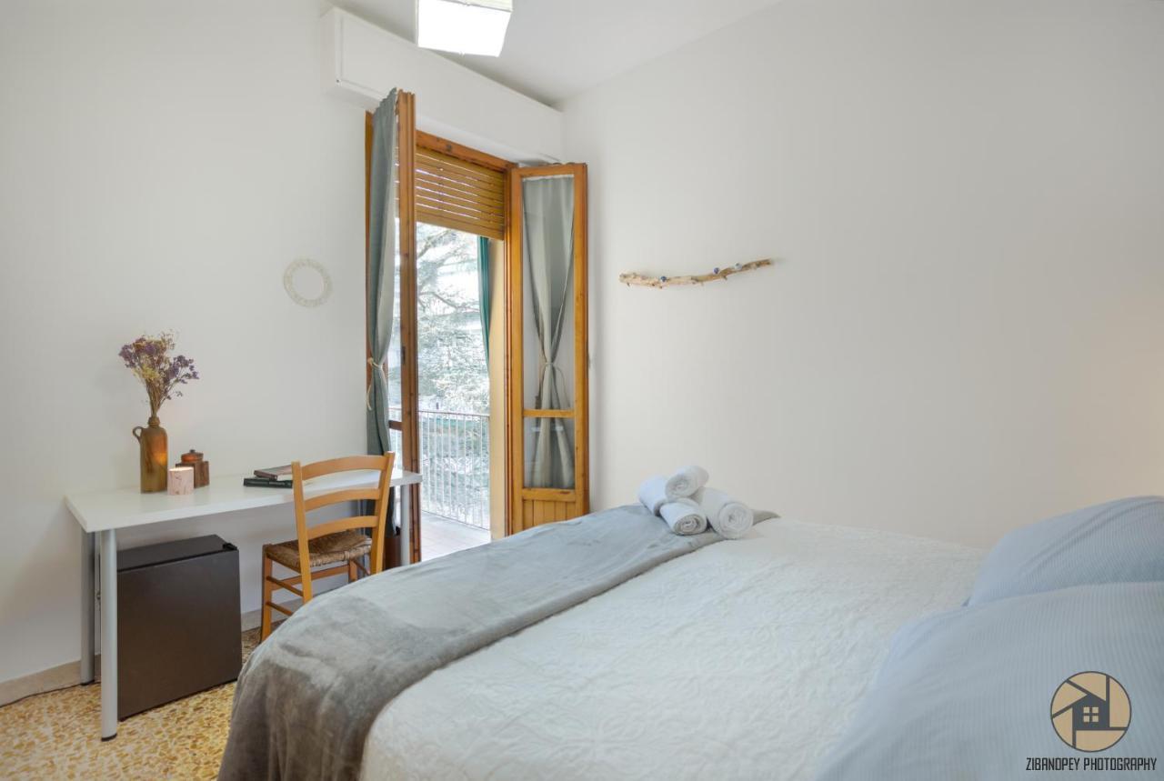 Room San Frediano Firenze Bagian luar foto